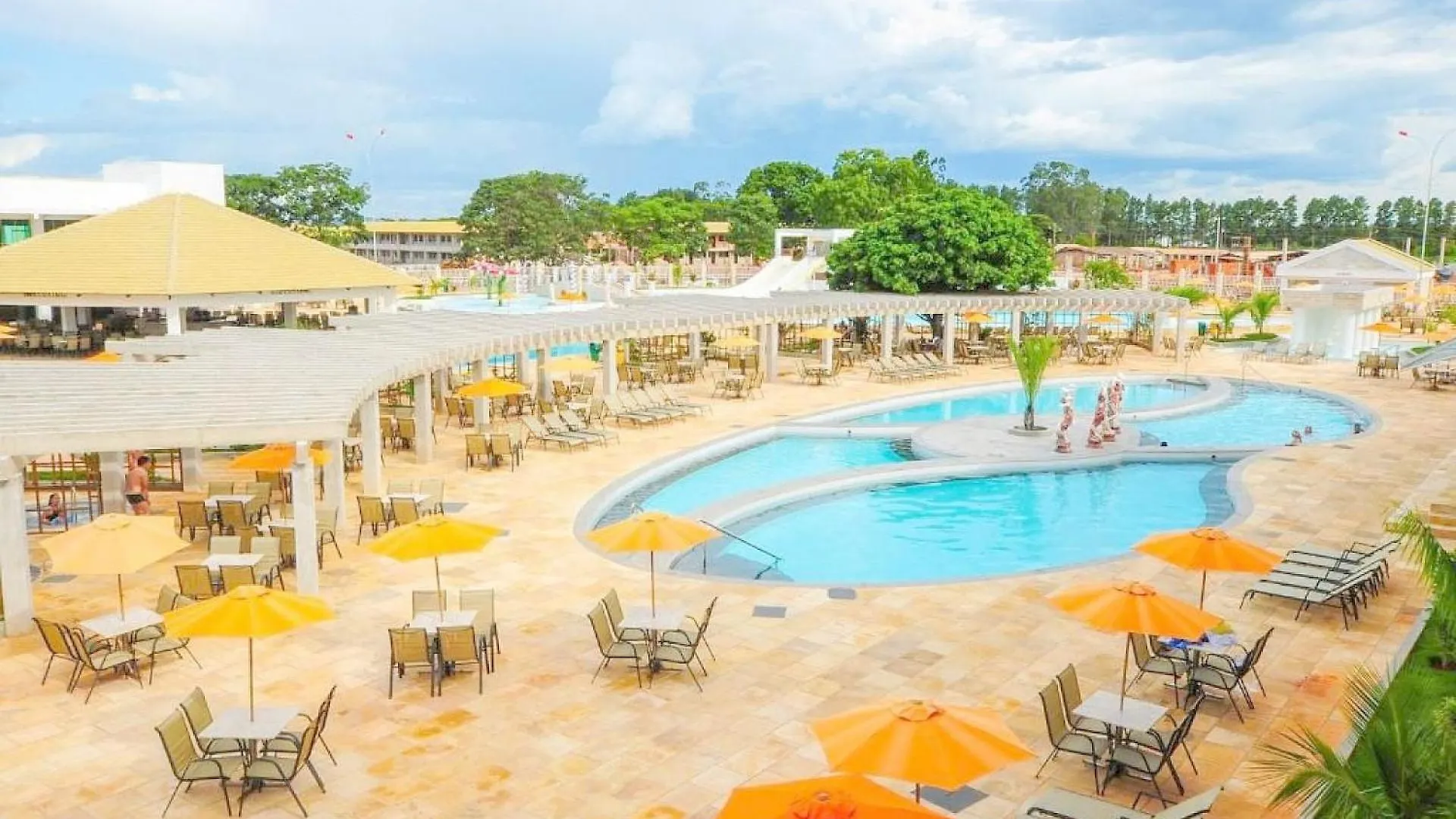 L'Acqua Diroma I II III IV V Aparthotel Caldas Novas